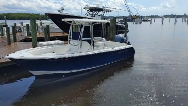 Slide: The Image of Sea Hunt Ultra 234 2012 - 1