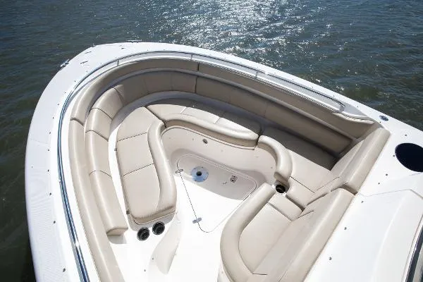 Slide: The Image of Pursuit ST 310 Sport 2015 - 8