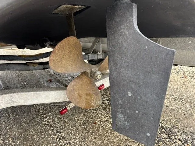 Slide: The Image of Stamas 250 Tarpon 2006 - 14