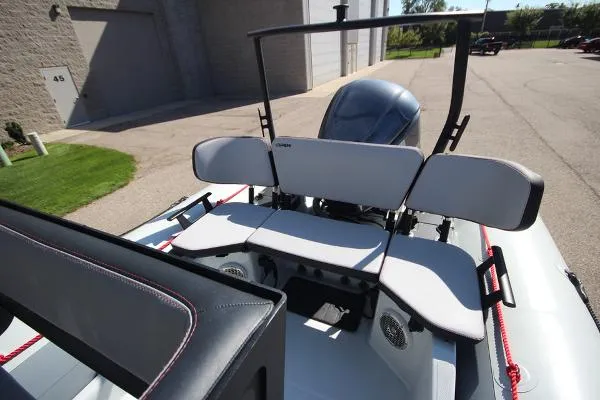 Slide: The Image of Zodiac Open 7 NEO T-Top 250hp 2021 - 9