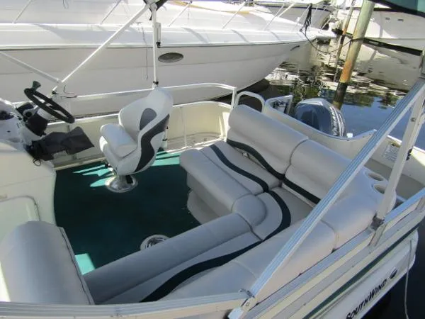 Slide: The Image of Southwind 229 FS 2007 - 1