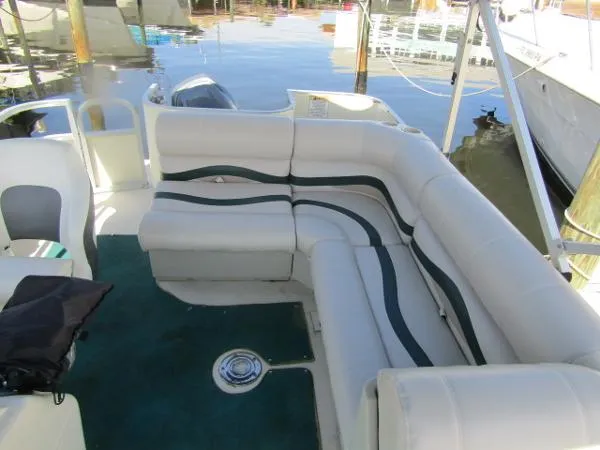 Slide: The Image of Southwind 229 FS 2007 - 5