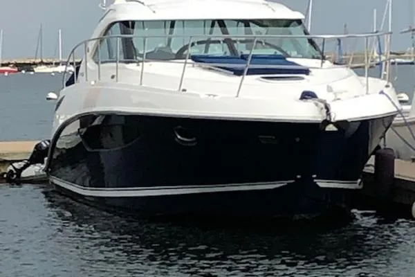Slide: The Image of Sea Ray 410 Sundancer 2014 - 1