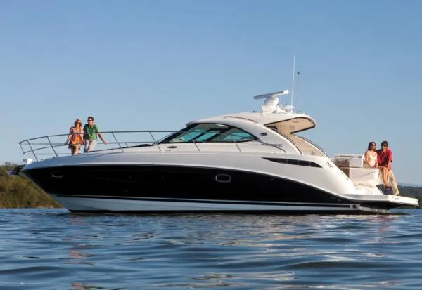 Slide: The Image of Sea Ray 410 Sundancer 2014 - 6