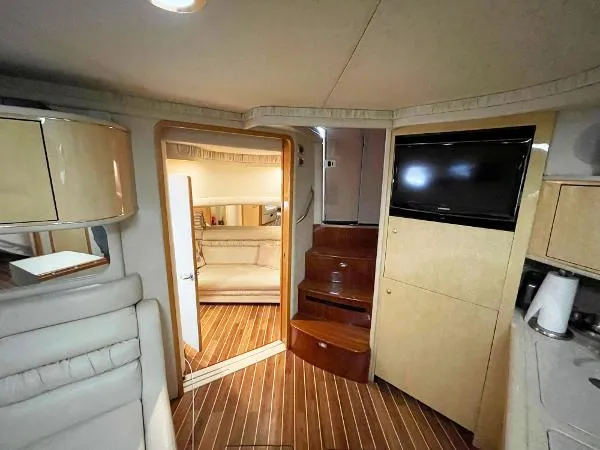 Slide: The Image of Sea Ray 460 Sundancer 2000 - 1