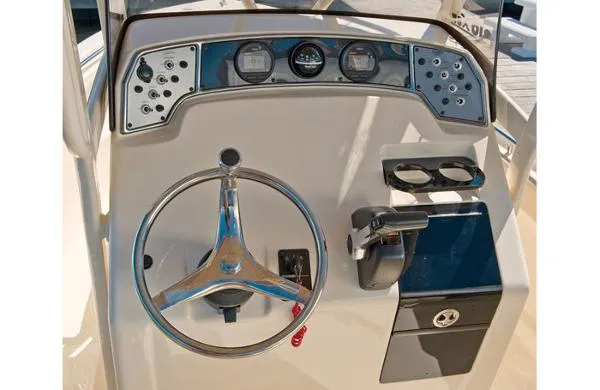 Slide: The Image of Scout 210 XSF 2015 - 5