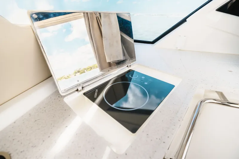 Slide: The Image of Aquila 36 Sport 2023 - 15