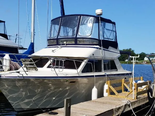Slide: The Image of Tollycraft Sport Cruiser 1985 1985 - 0