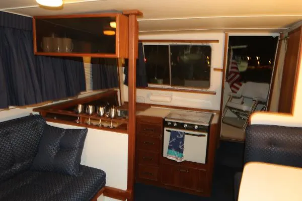 Slide: The Image of Tollycraft Sport Cruiser 1985 1985 - 10