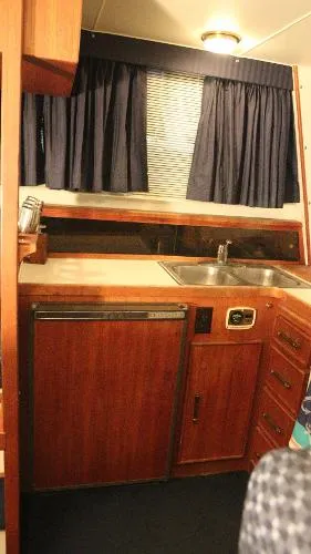 Slide: The Image of Tollycraft Sport Cruiser 1985 1985 - 11