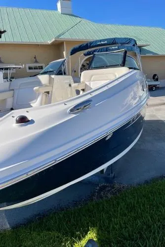 Slide: The Image of Sea Ray 260 Sundeck 2013 - 3