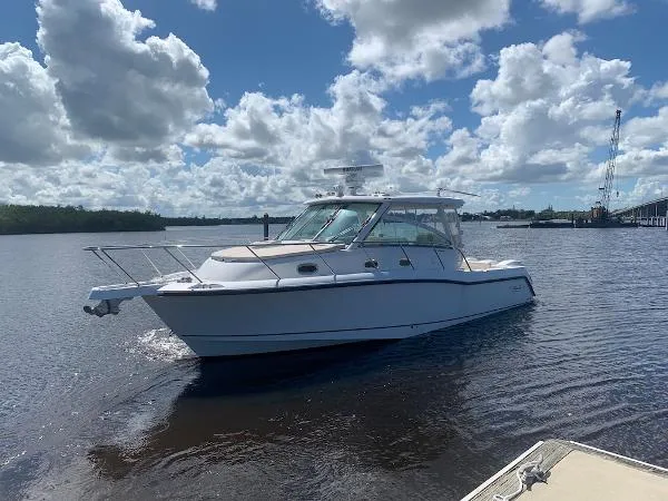 Slide: The Image of Boston Whaler 345 Conquest 2015 - 2