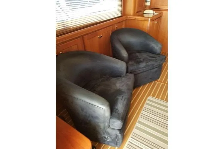 Slide: The Image of Luxurious seating in 2005 Luhrs 41 Convertible yacht interior. - 24