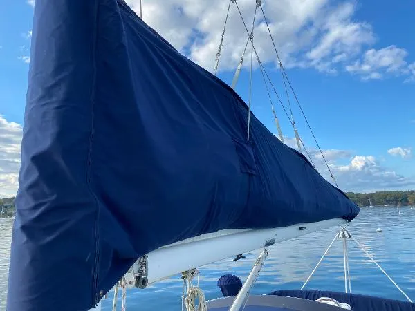 Slide: The Image of Freedom Express 39 Cat Ketch 1984 - 11