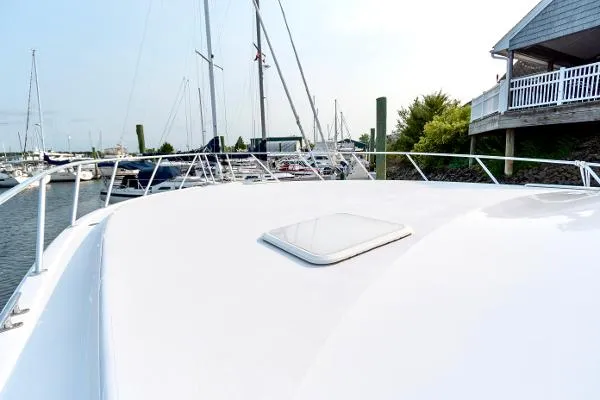 Slide: The Image of Viking 55 Convertible 2000 - 5