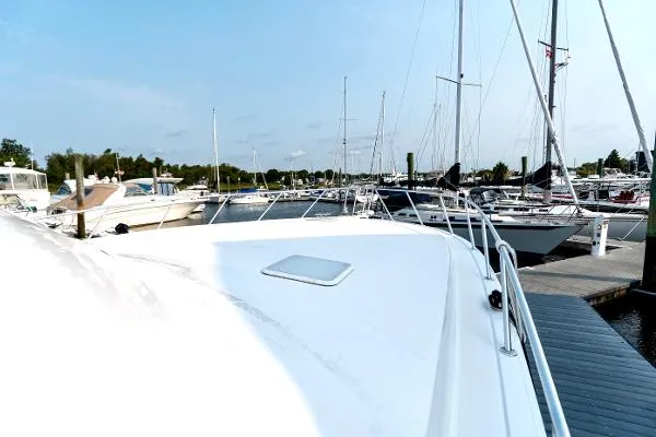 Slide: The Image of Viking 55 Convertible 2000 - 7
