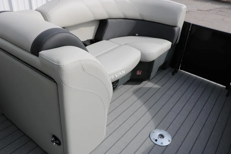 Slide: The Image of Luxurious seating on 2025 Sylvan MIRAGE 822 CLZ DH pontoon boat. - 31