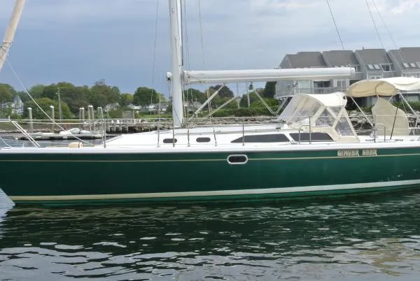 Slide: The Image of Catalina 36 MkII 2005 - 1