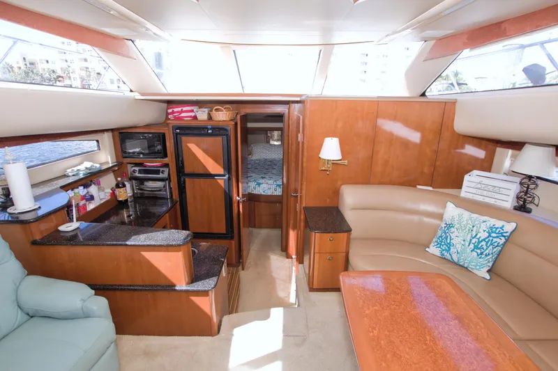 Slide: The Image of Luxurious interior of 2007 Meridian 459 Motoryacht with modern amenities and elegant furnishings. - 44