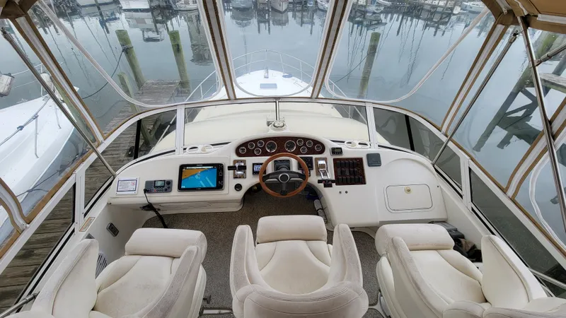 Slide: The Image of Sea Ray 400 Sedan Bridge 2000 - 6