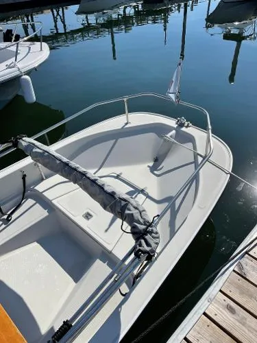 Slide: The Image of Boston Whaler 15' SPORT 1989 - 2