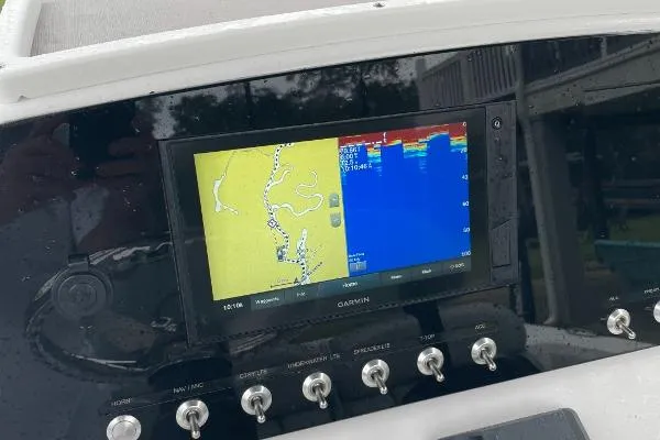 Slide: The Image of Sportsman Open 212 Center Console 2020 - 10