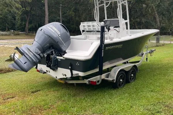Slide: The Image of Sportsman Open 212 Center Console 2020 - 2