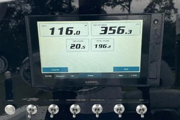 Slide: The Image of Sportsman Open 212 Center Console 2020 - 9