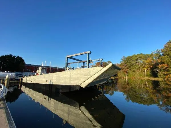 Slide: The Image of Swiftships LCM8 LANDING CRAFT 1992 - 3