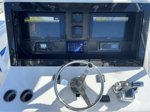 Slide: The Image of Sea Hunter 37 FS Center Console 2012 - 8