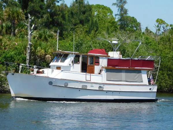 Slide: The Image of Ta Chiao Bluewater Pilothouse Trawler 1979 - 0