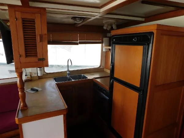 Slide: The Image of Ta Chiao Bluewater Pilothouse Trawler 1979 - 4