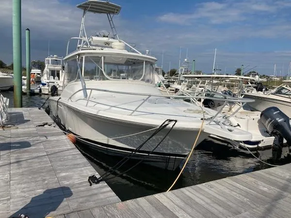 Slide: The Image of Luhrs 290 OPEN 2000 - 2