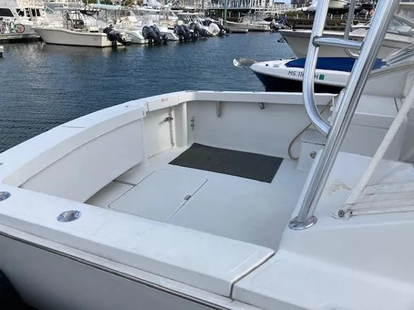 Slide: The Image of Luhrs 290 OPEN 2000 - 4
