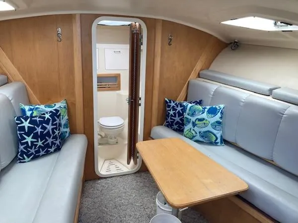 Slide: The Image of Luhrs 290 OPEN 2000 - 8