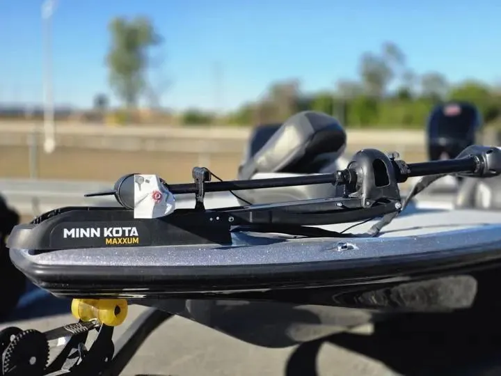 Slide: The Image of Minn Kota Maxxum on Nitro Z17 boat, year 2026. - 3