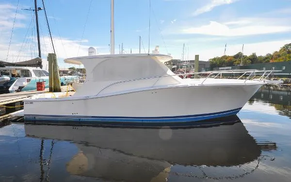 Slide: The Image of Luhrs 41 Hardtop 2007 - 5