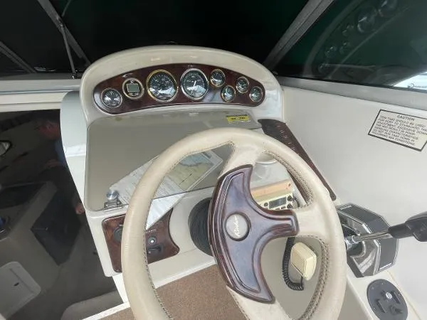 Slide: The Image of Rinker 270 Fiesta Vee 1999 - 6