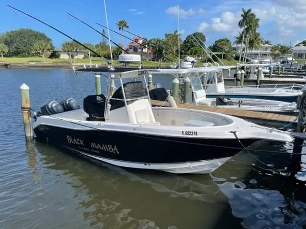 Slide: The Image of Seaswirl 2601 Center Console O/B 2008 - 2
