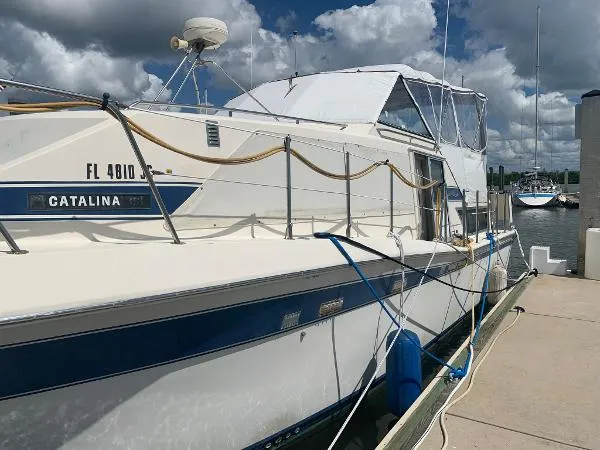 Slide: The Image of Chris-Craft 381 Catalina 1984 - 1