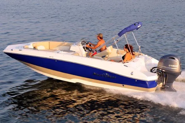 Slide: The Image of NauticStar 203SC Sport Deck 2017 - 4