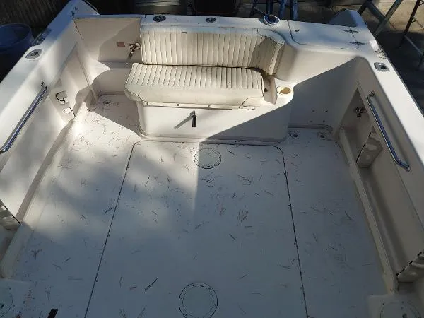 Slide: The Image of Grady-White 268 WA 2000 - 4