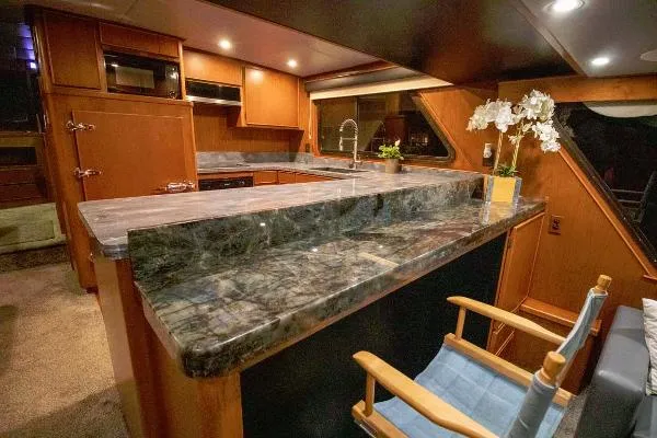 Slide: The Image of Nordlund Raised Pilothouse 1985 - 10