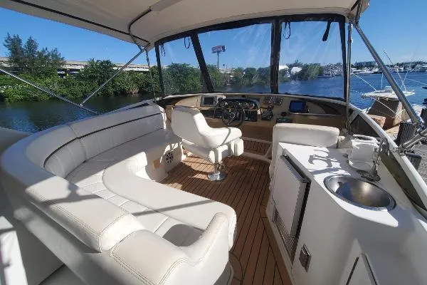 Slide: The Image of Carver Yachts 396 Aft Cabin 2001 - 3