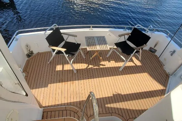 Slide: The Image of Carver Yachts 396 Aft Cabin 2001 - 7