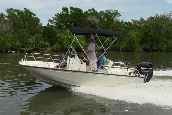 Slide: The Image of Boston Whaler 150 Montauk 2021 - 11