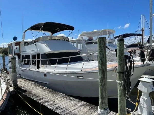 Slide: The Image of Heritage East Sundeck Trawler 1989 - 4