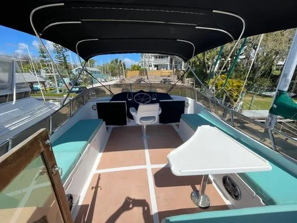 Slide: The Image of Heritage East Sundeck Trawler 1989 - 8