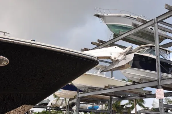 Slide: The Image of Monterey 328 Super Sport 2012 - 10