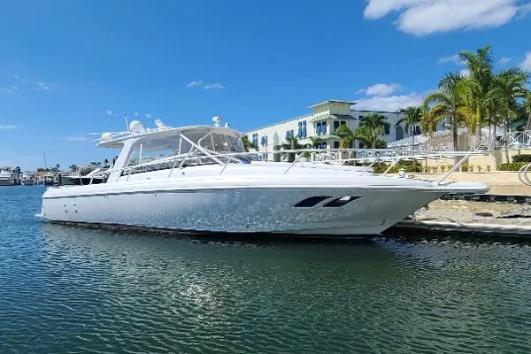 Slide: The Image of Intrepid 390 Sport Yacht 2008 - 4